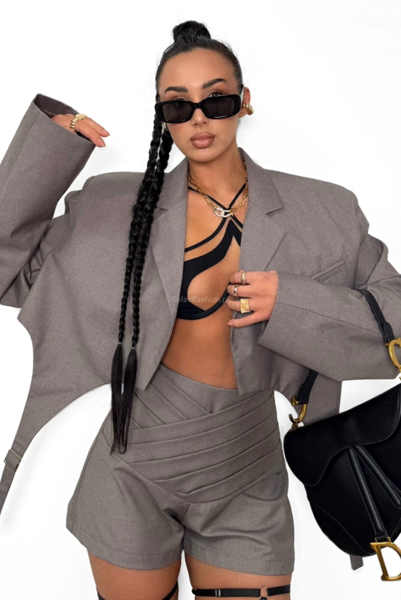 Spodenki z zakładkami w pasie La Milla mokka