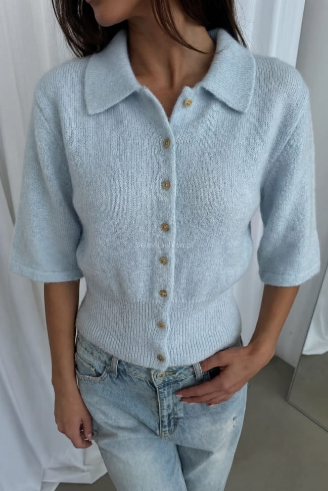 Sweter z kołnierzykiem na guziki Yarn niebieski