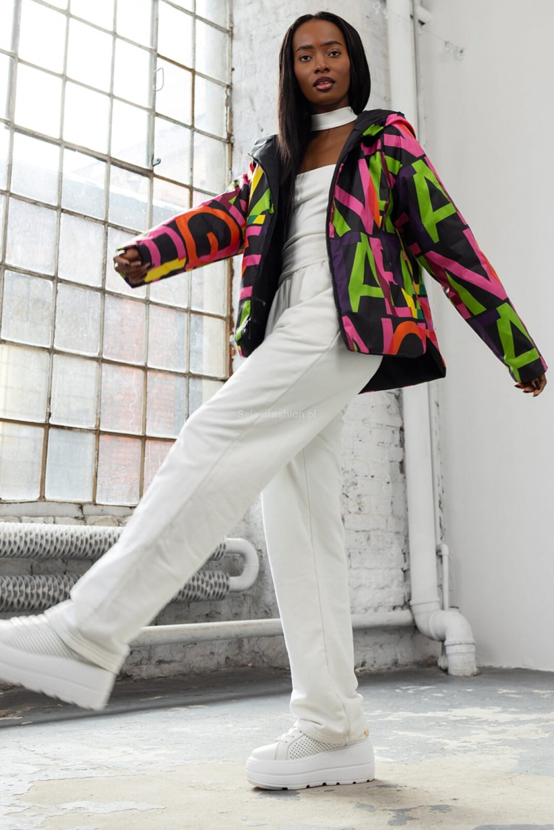 Krótka dwustronna kurtka Literki LaDonna czarna