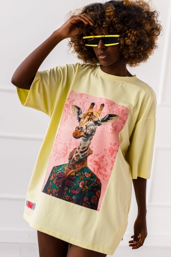 Długi t-shirt bluzka Girrafe vibesMiss City żółty