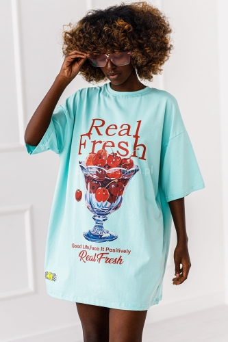 Długi t-shirt bluzka Wiśnie Miss City niebieska