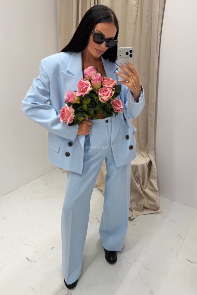 Szerokie spodnie z prostą nogawką w kant LaMilla niebieski