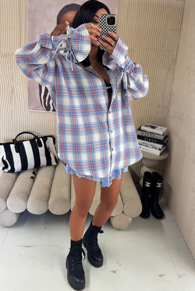 Koszula bawełniana w kratę z szerokimi mankietami La Milla niebieska