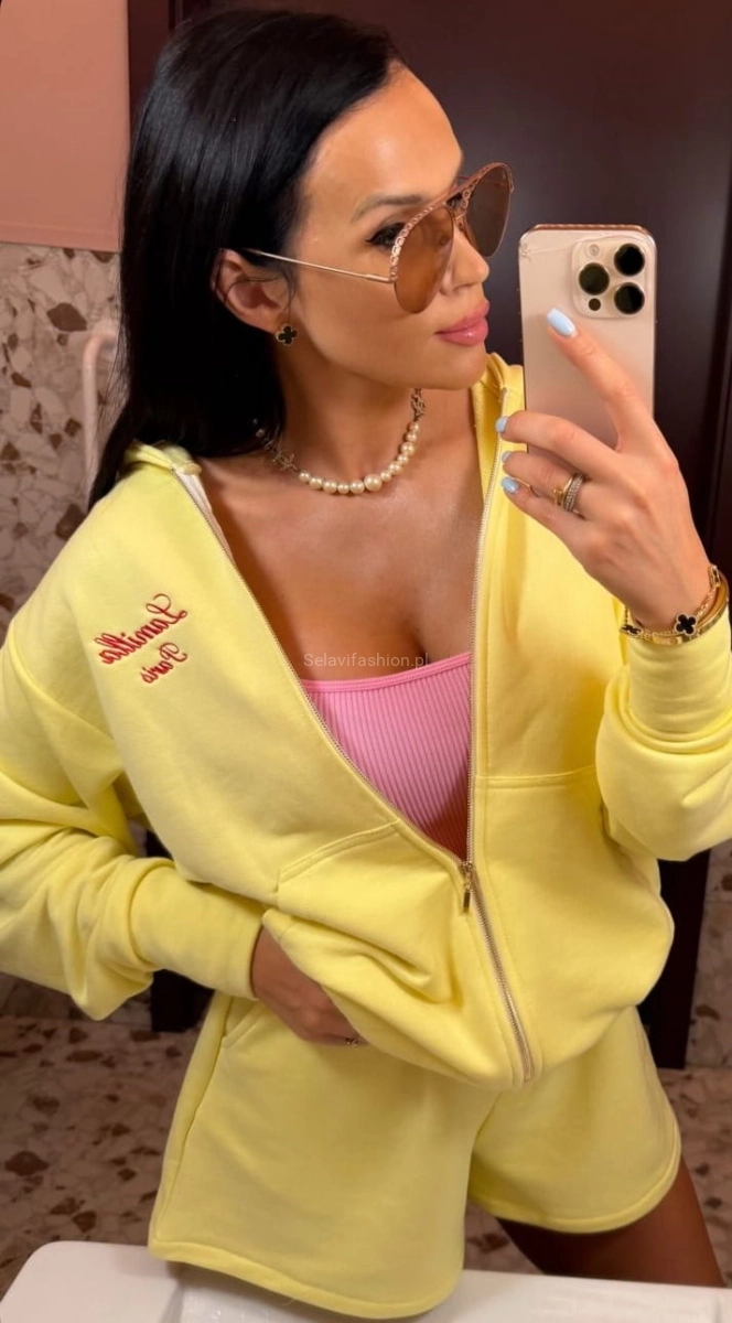 Komplet bluza na zamek i spodenki z haftowanym logo LaMilla żółty