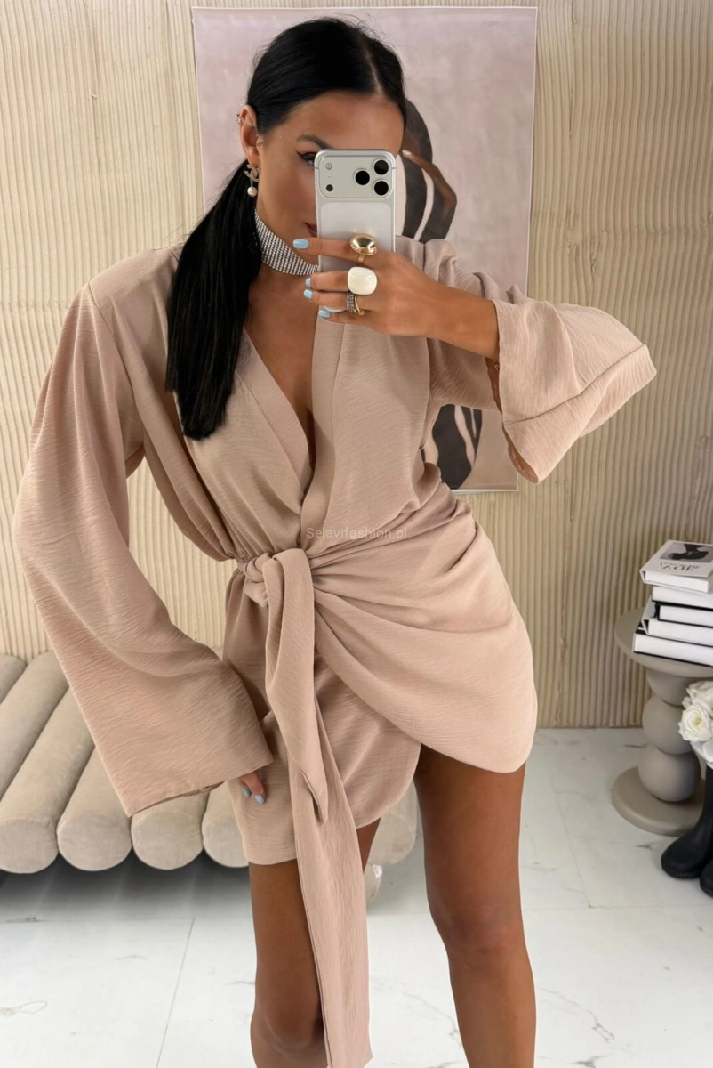 Sukienka wiązana kopertowo La Milla beżowa