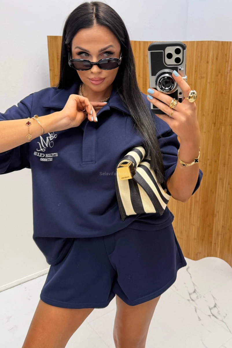 Komplet bluza i spodenki z haftowanym logo La Milla granatowy 