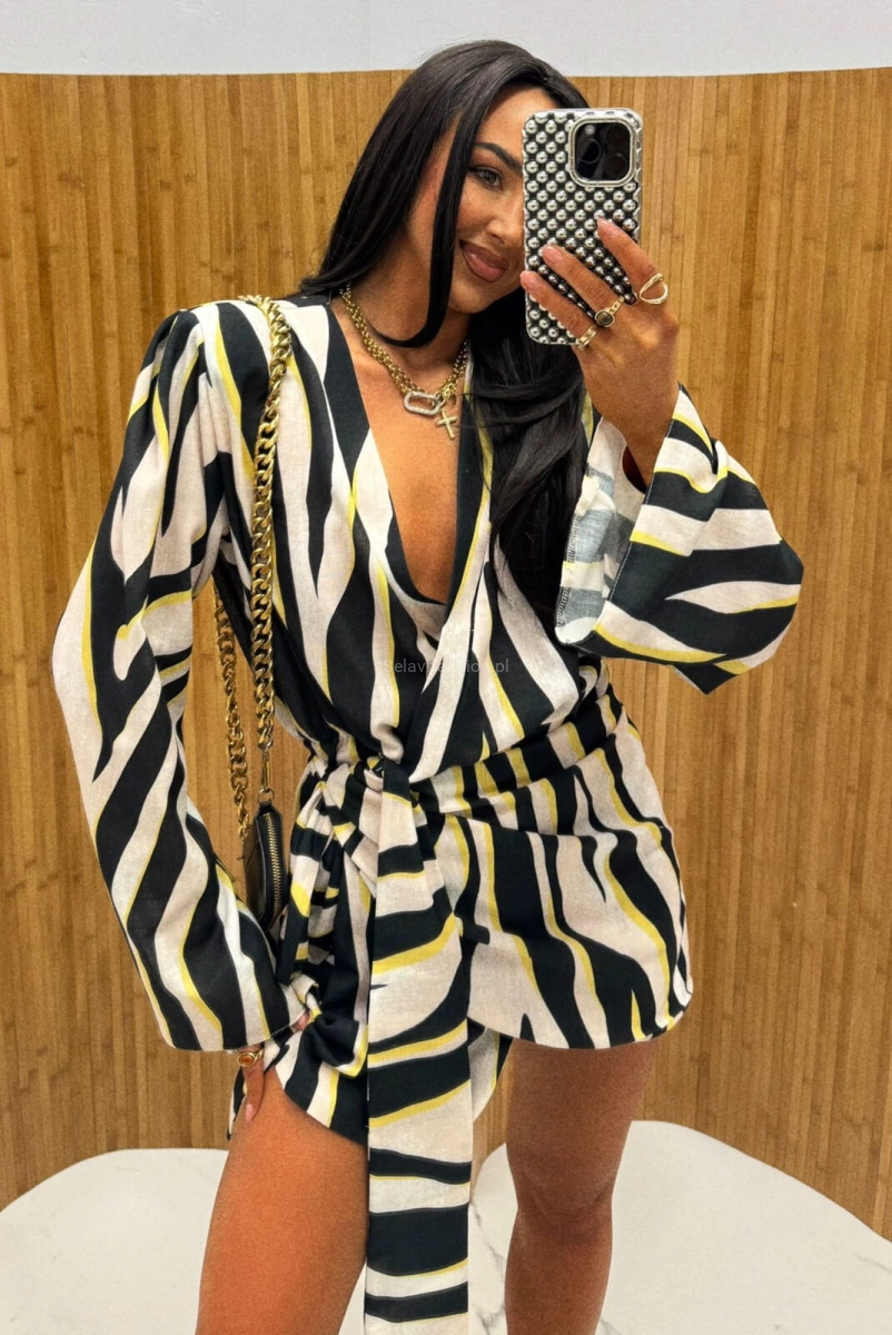 Lniana sukienka wiązana kopertowo Zebra LaMilla biała z żółtym