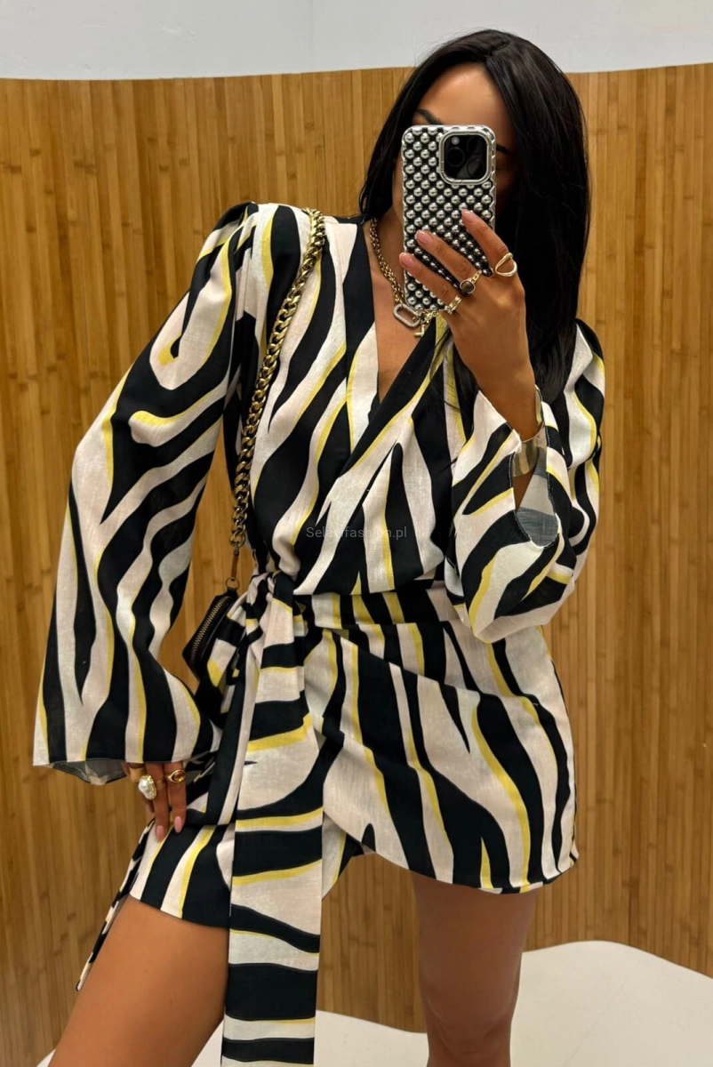 Lniana sukienka wiązana kopertowo Zebra LaMilla biała z żółtym