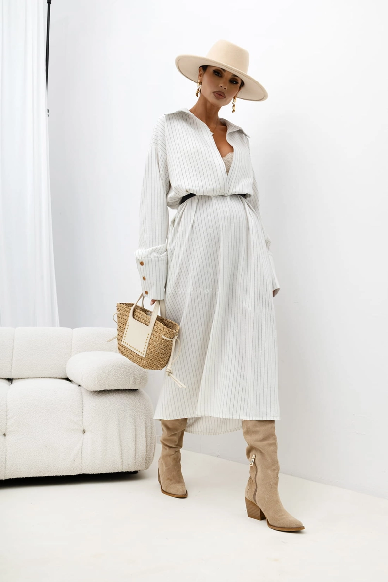 Długa sukienka Blessings w paski Miss City Official biała