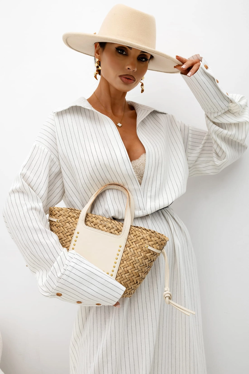 Długa sukienka Blessings w paski Miss City Official biała