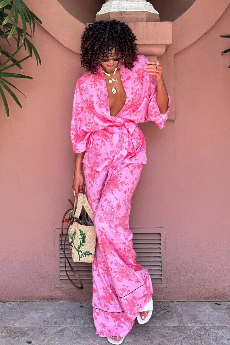 Komplet koszula kimono z krótkim rękawem i spodnie La Milla różowy