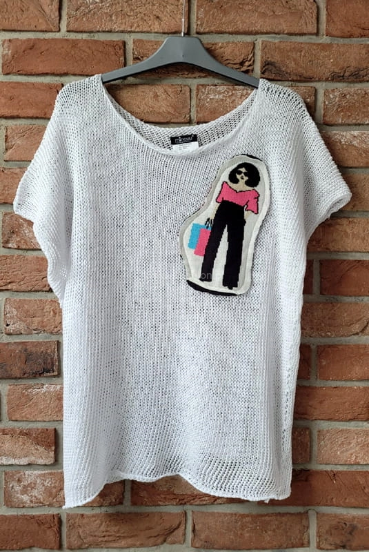 Sweter bezszwowy Woman z krótkim rękawem Minouu biały w Selavifashion.pl