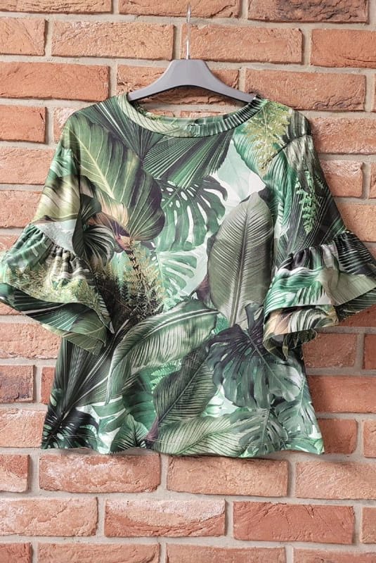 Bluzka z usztywnianymi rękawami Minouu zielona w Selavifashion.pl