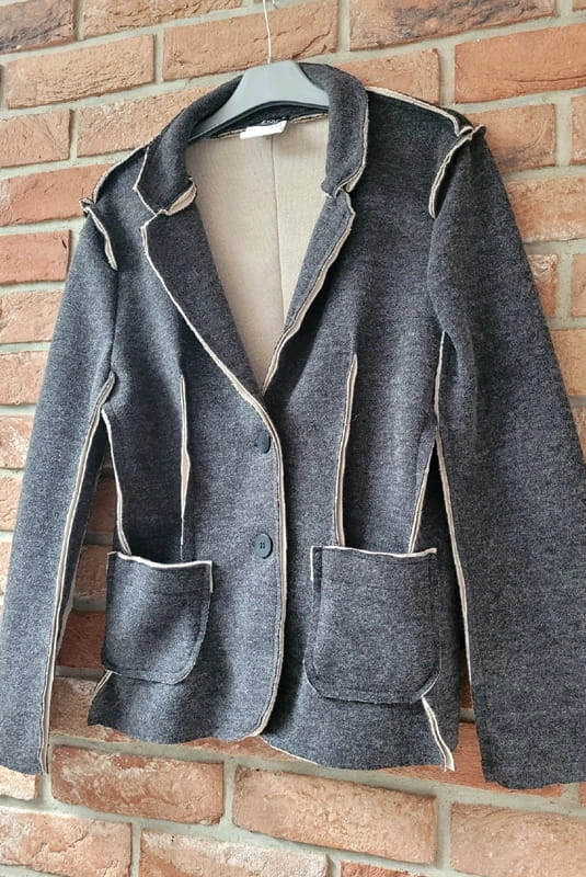 Marynarka dzianinowa Minouu szara w Selavifashion.pl