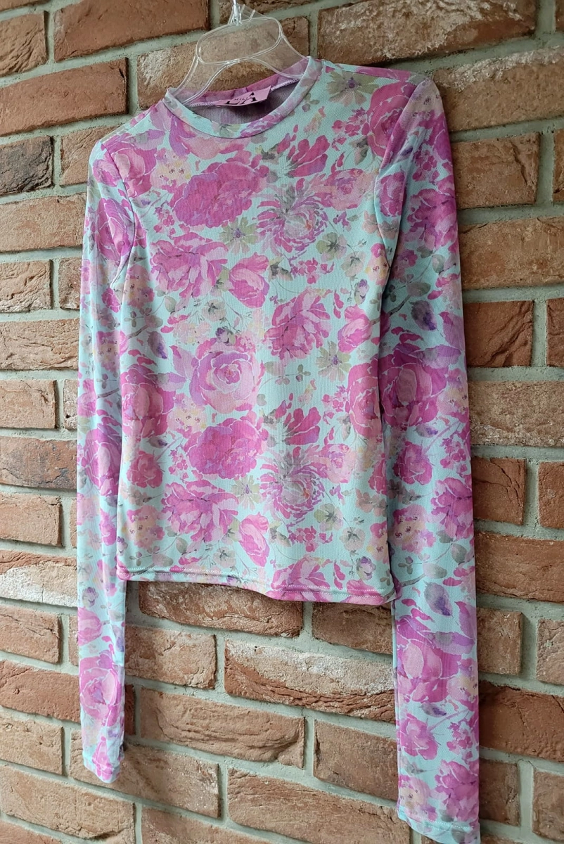 Bluzka siateczka w kwiaty LaMilla błękitna w Selavifashion.pl