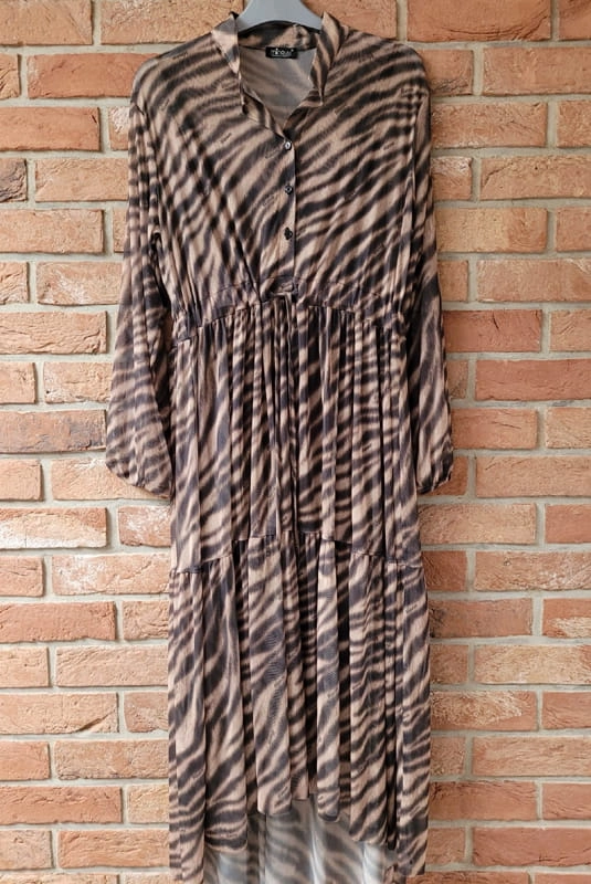 Sukienka Jolanda z siateczki Zebra Minouu beżowa w Selavifashion.pl
