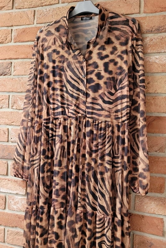 Sukienka Jolanda z siateczki Minouu beżowa w selavifashion.pl