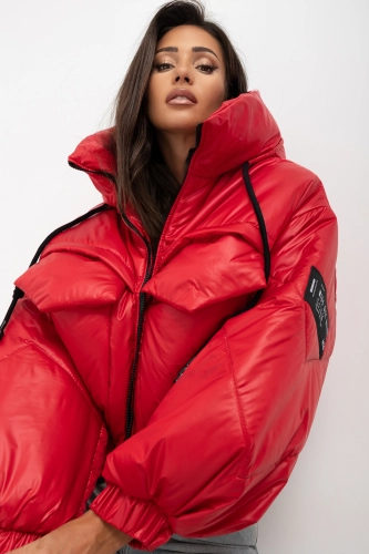 Krótka kurtka z kapturem Street Icon Puffer Miss City Official czerwona