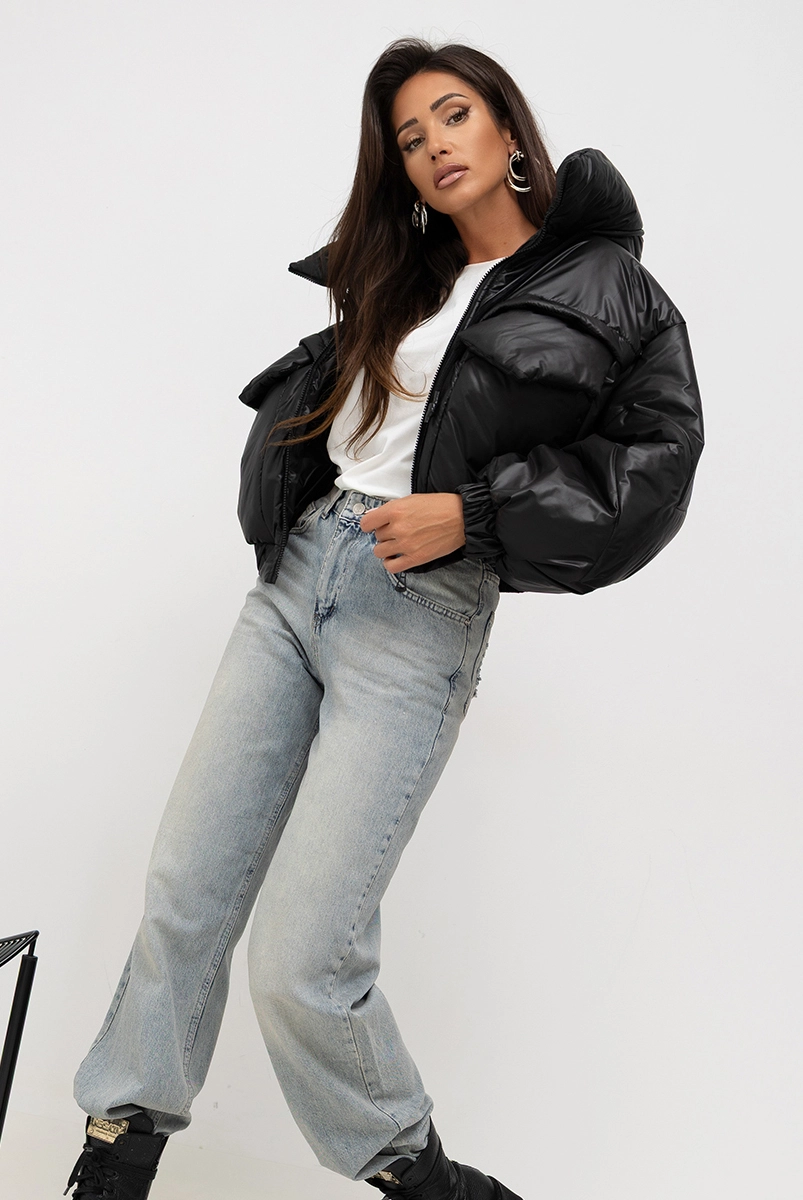 Krótka kurtka z kapturem Street Icon Puffer Miss City Official czarna