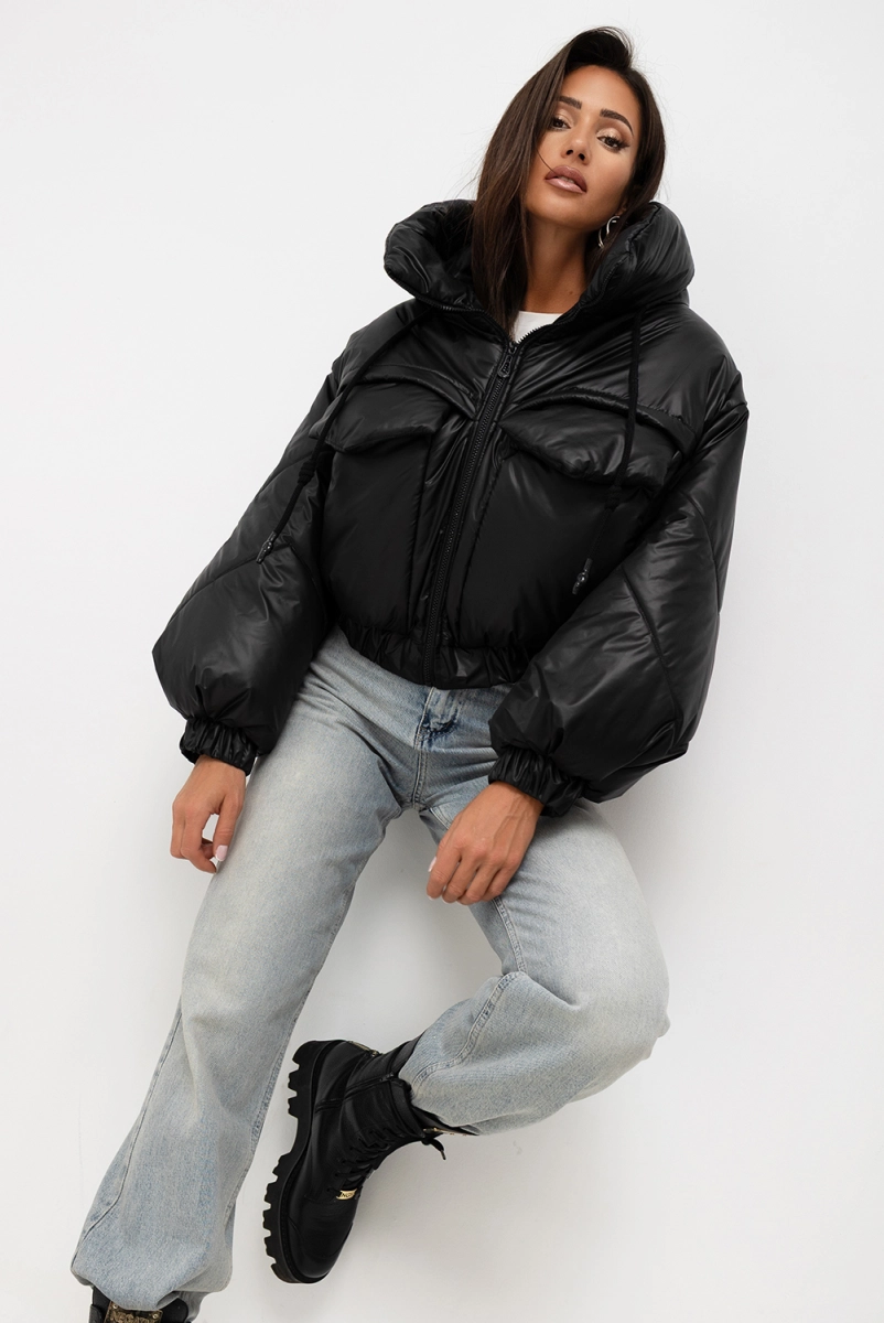 Krótka kurtka z kapturem Street Icon Puffer Miss City Official czarna