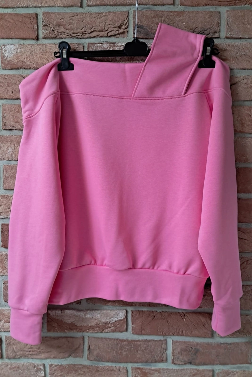 Oversizowa bluza na jedno ramię LaMilla różowy w Selavifashion.pl