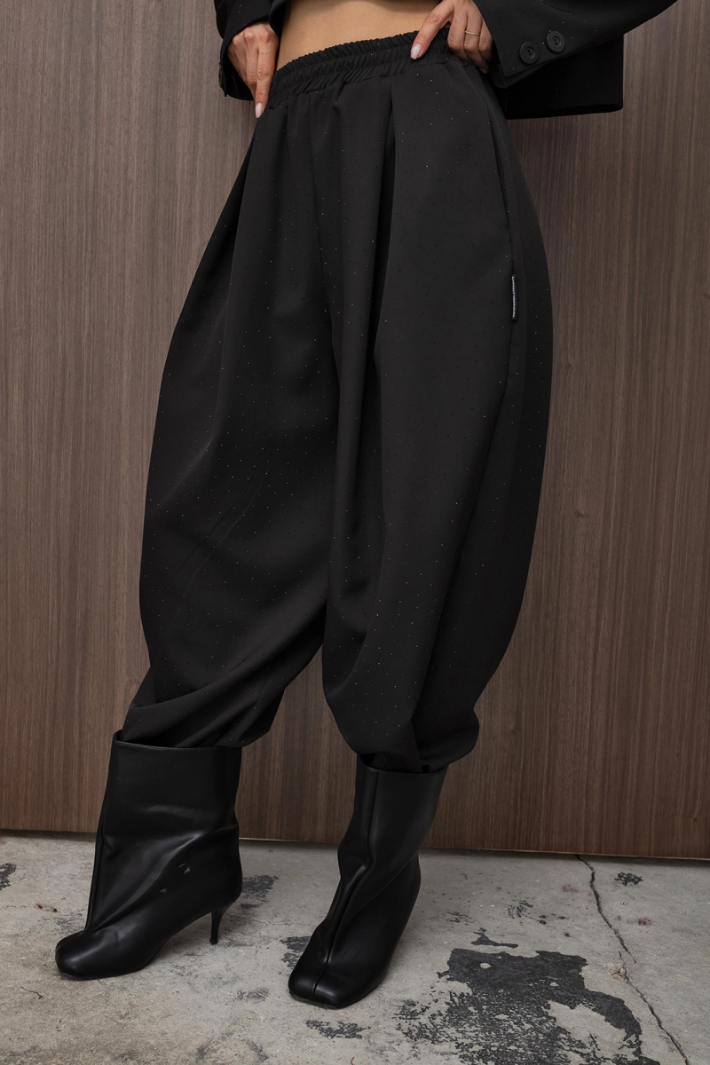 Spodnie baggy Diamonds Miss City Official czarne