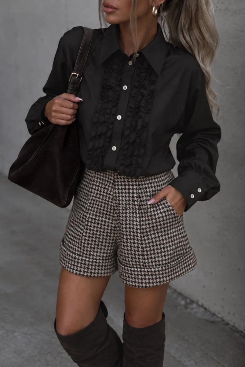 Elegancka koszula z falbanką Lordi Simplicity czarna