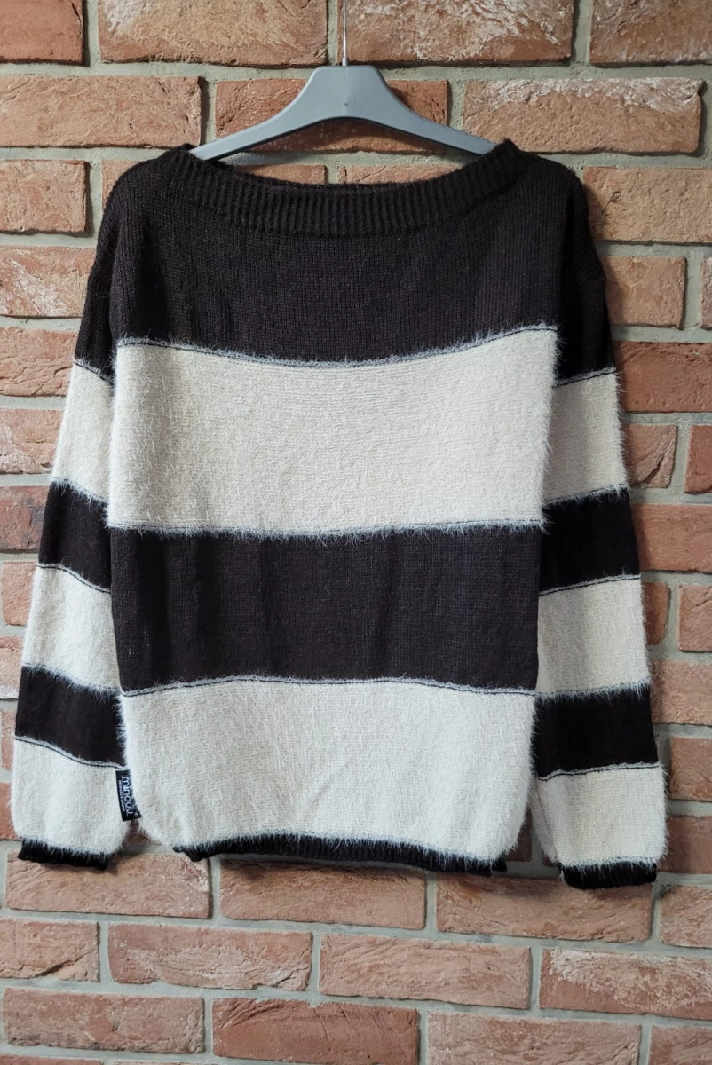 Sweter w paski Minouu biało brązowy w Selavifashion.pl